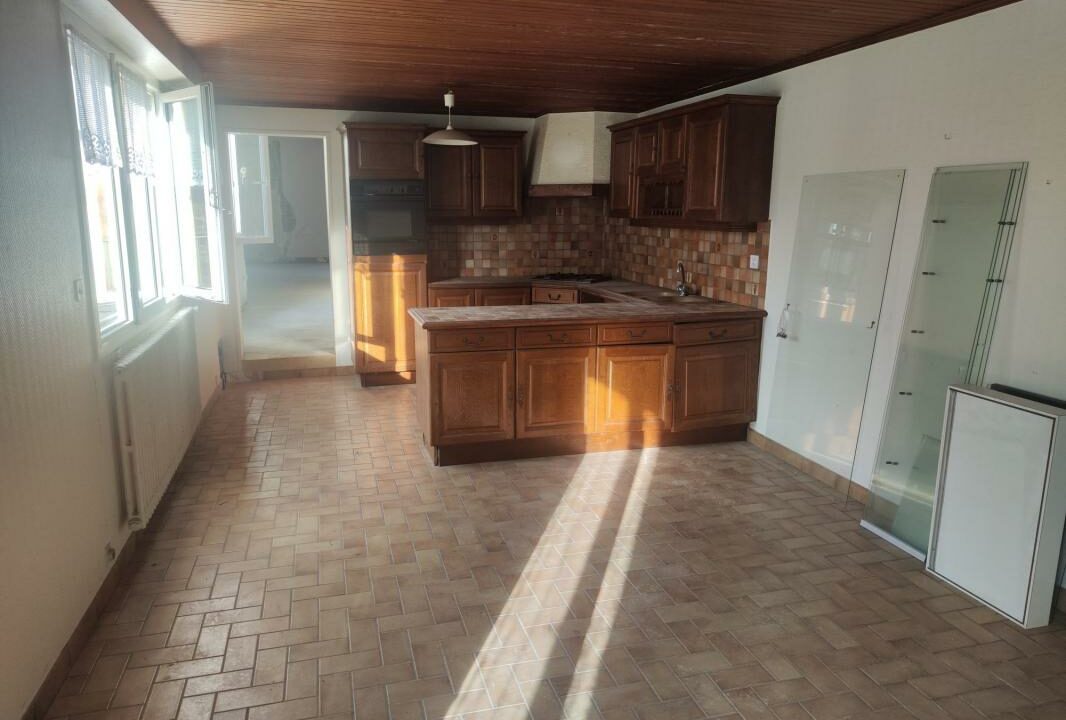 VM2262-ELYSEEGALLIC-VG-31052025-033747-2