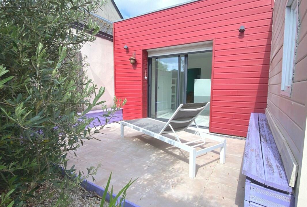 VM2367-ELYSEEGALLIC-VG-31052025-033751-5