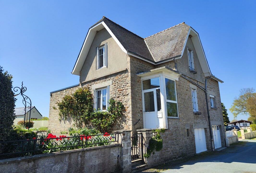 VM2115-ELYSEEGALLIC-VG-05062025-023541-1