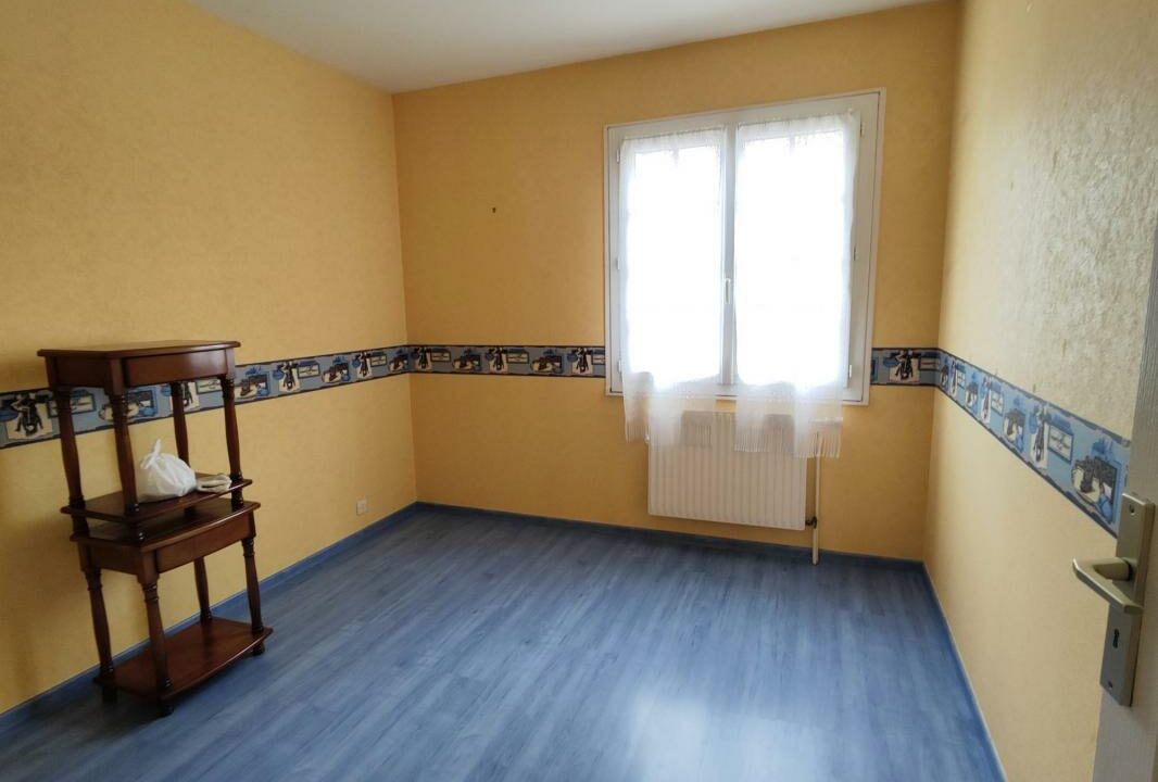 VM2376-ELYSEEGALLIC-VG-12062025-152537-8