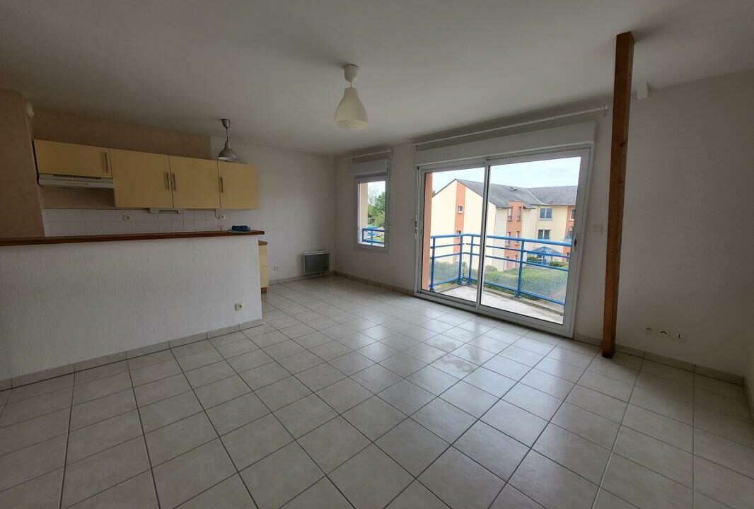 LA2753-ELYSEEGALLIC-VG-04072025-023138