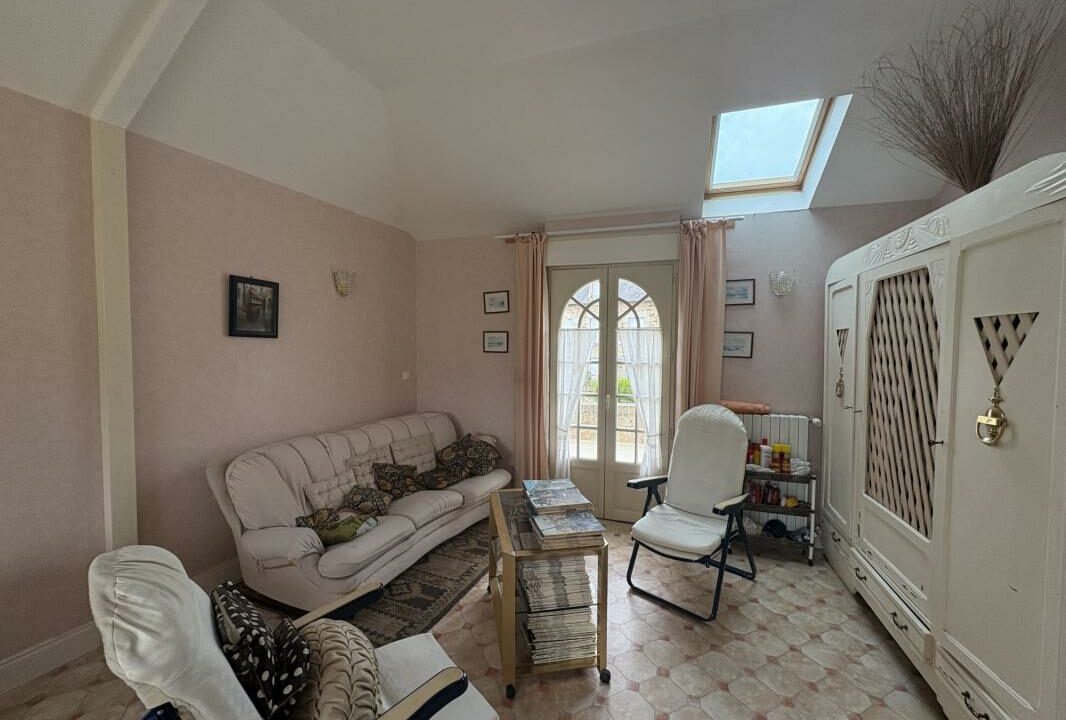 VM2401-ELYSEEGALLIC-VG-28072025-145125-4