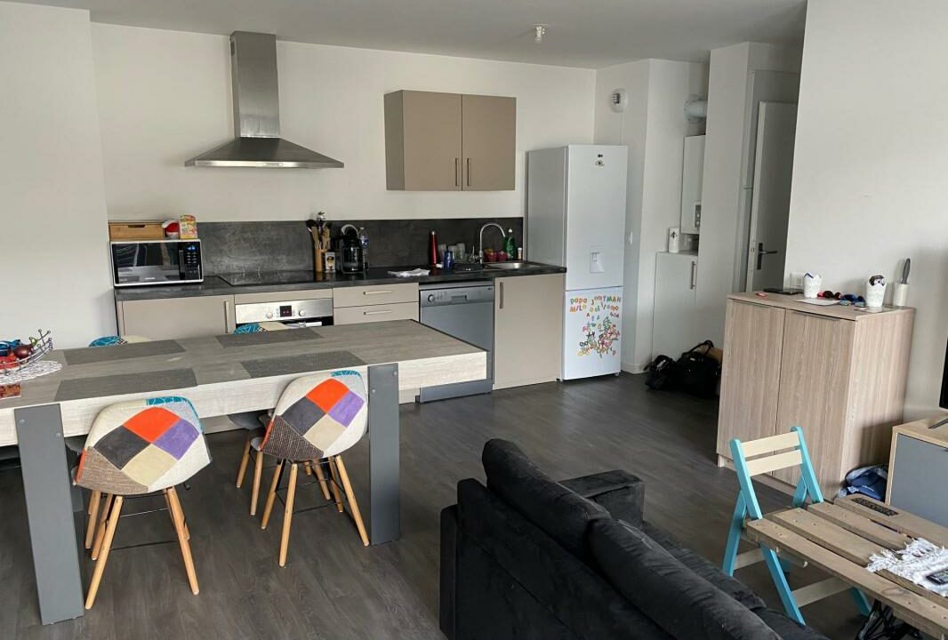 VA2786-ELYSEEGALLIC-VG-17092025-212235