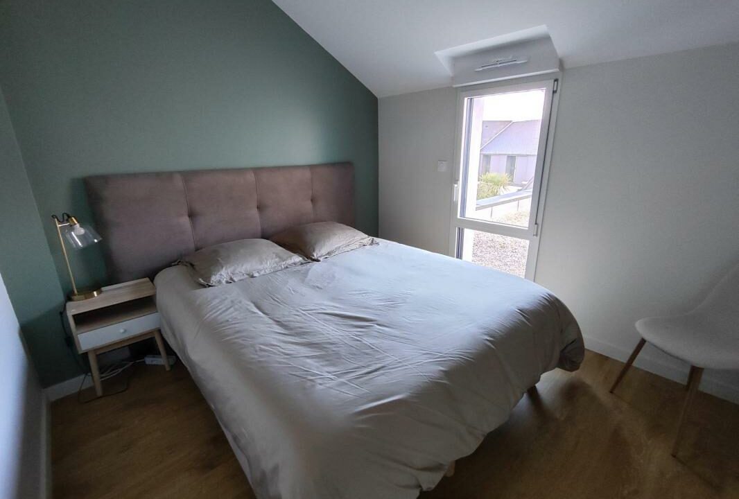 VM2280-ELYSEEGALLIC-VG-27092025-032826-5