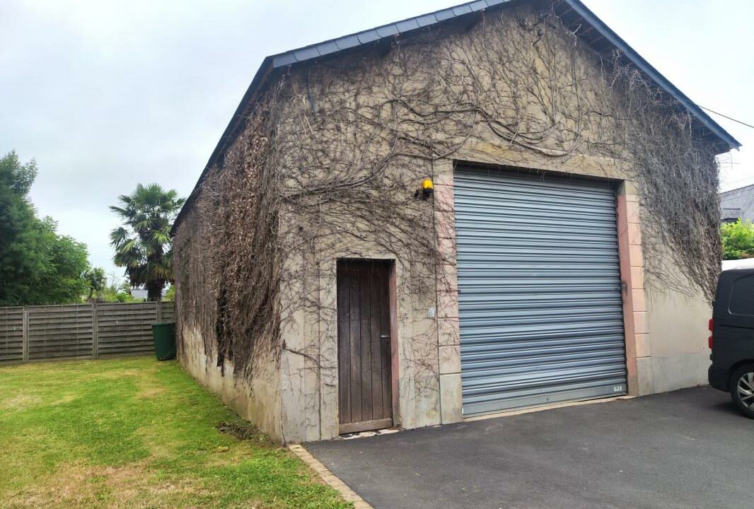 VM2391-ELYSEEGALLIC-VG-27092025-032830-13