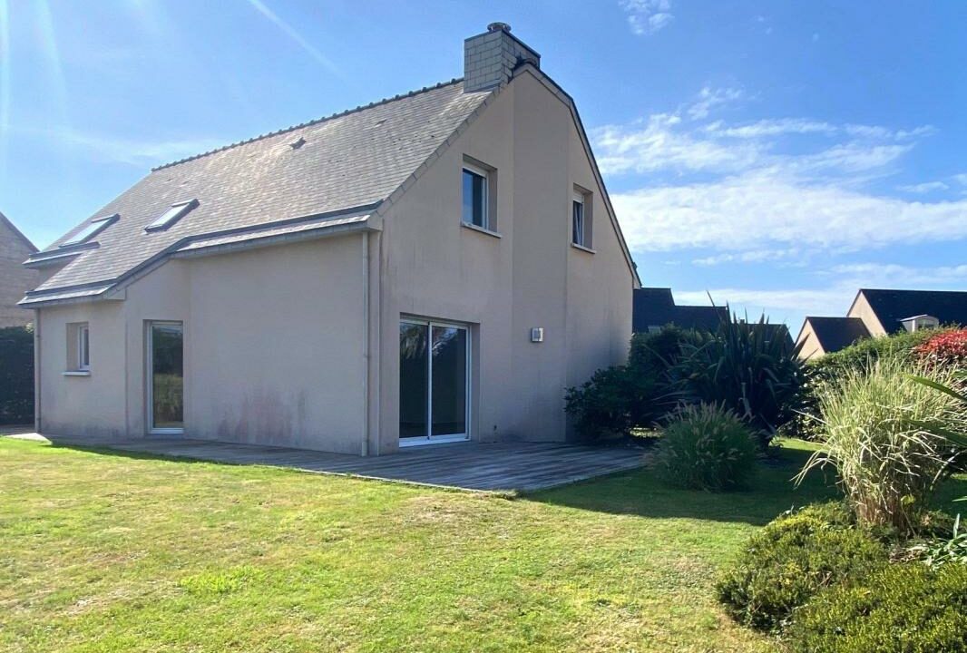 VM2409-ELYSEEGALLIC-VG-04092025-030115-7
