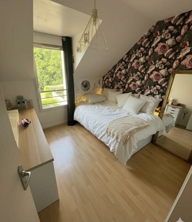 VA2841-ELYSEEGALLIC-VG-29102025-184834-3