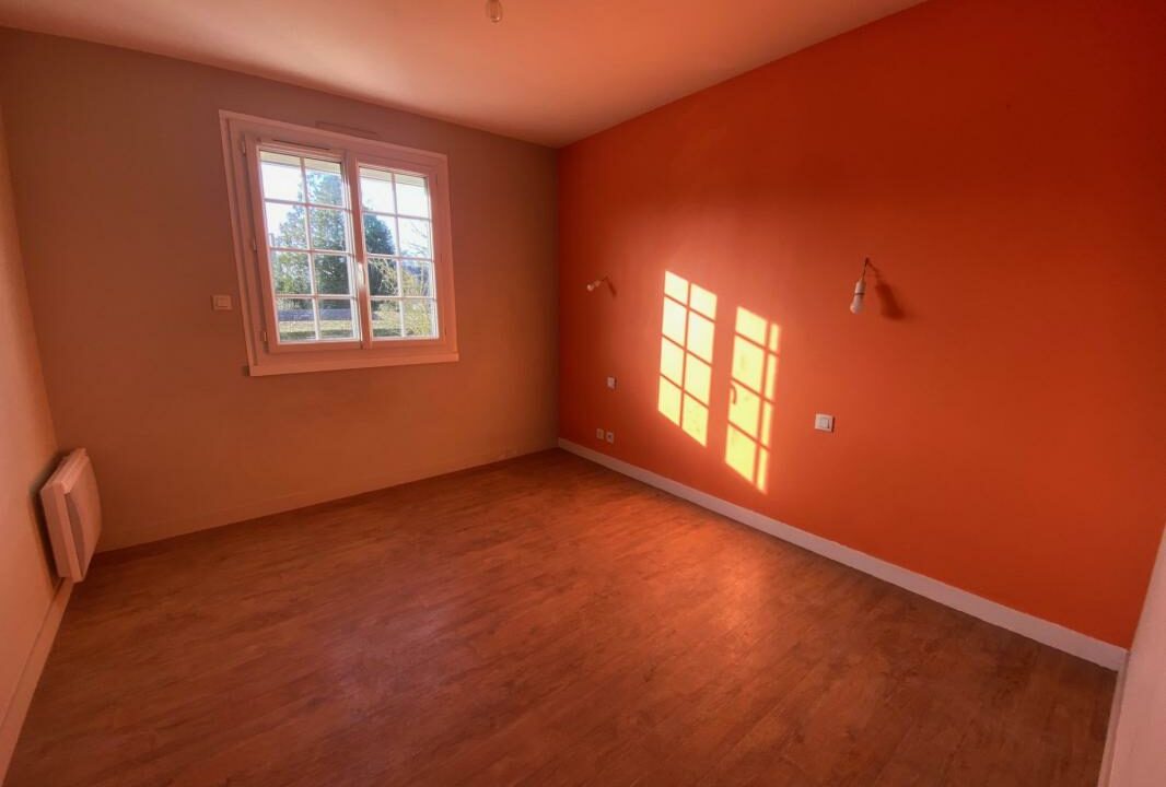 VM2320-ELYSEEGALLIC-VG-15102025-154017-4