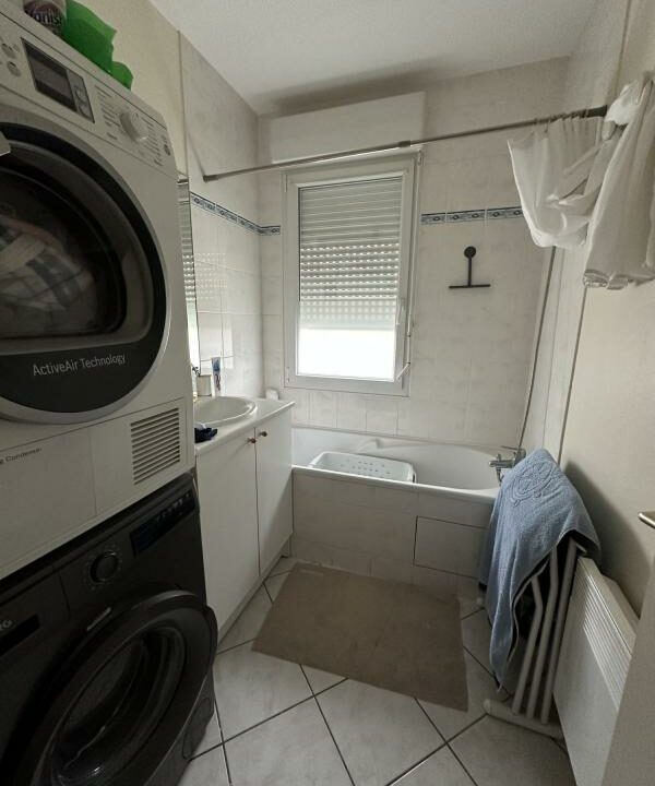 LA2821-ELYSEEGALLIC-VG-13112025-150157-3