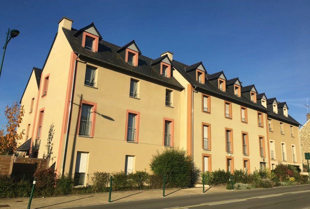 VA2830-ELYSEEGALLIC-VG-01112025-143953