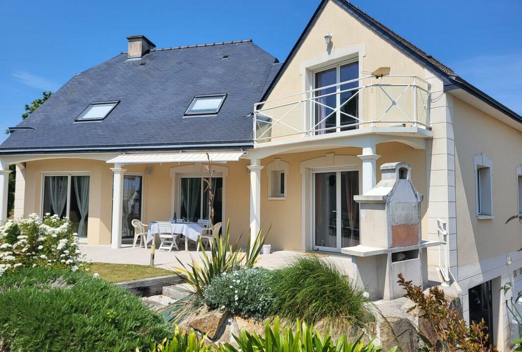 VM2196-ELYSEEGALLIC-VG-15112025-030434