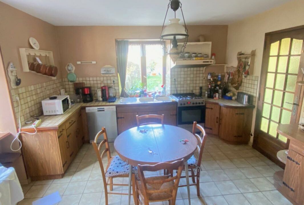 VM2246-ELYSEEGALLIC-VG-15112025-030434-4