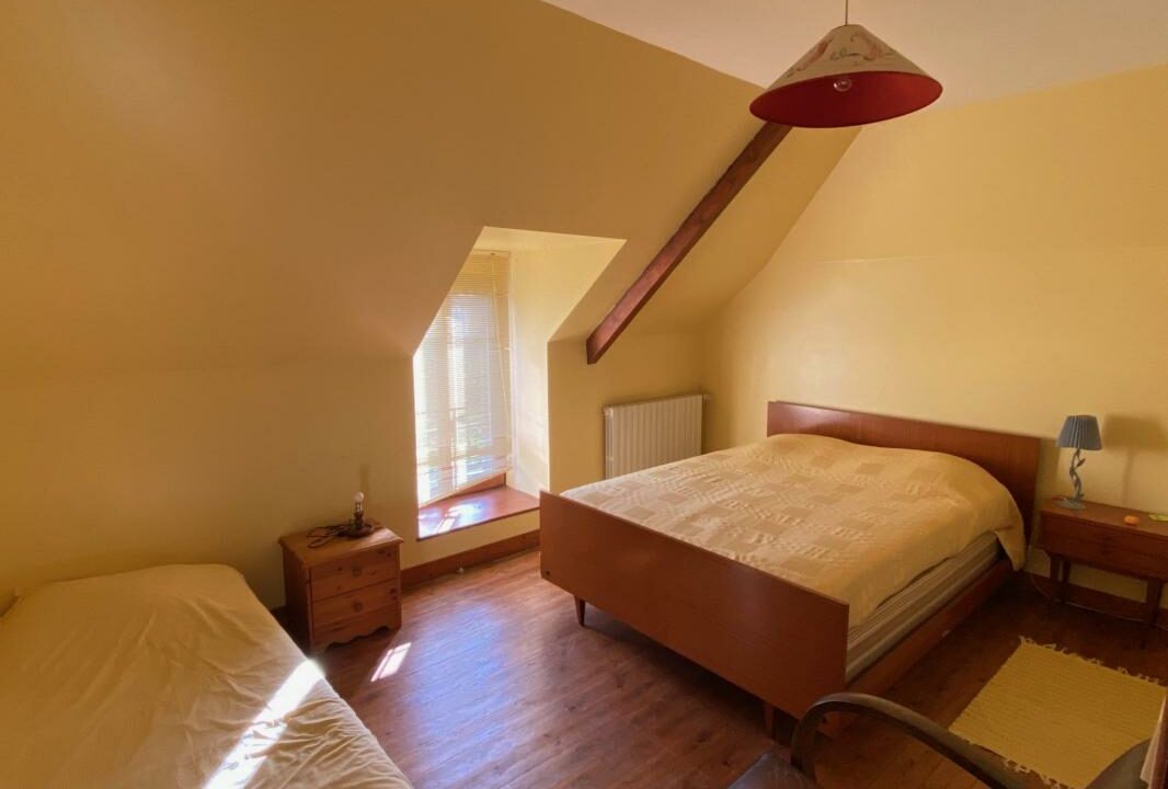 VM2246-ELYSEEGALLIC-VG-15112025-030434-6