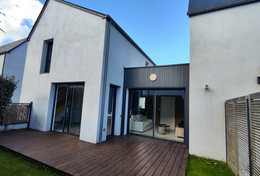 VM2280-ELYSEEGALLIC-VG-15112025-030435