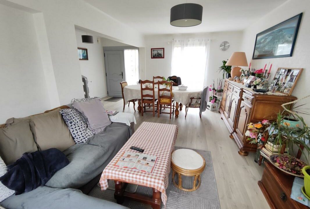 VM2333-ELYSEEGALLIC-VG-15112025-030435