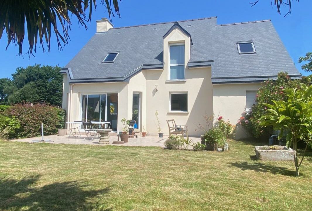 VM2374-ELYSEEGALLIC-VG-18112025-033312