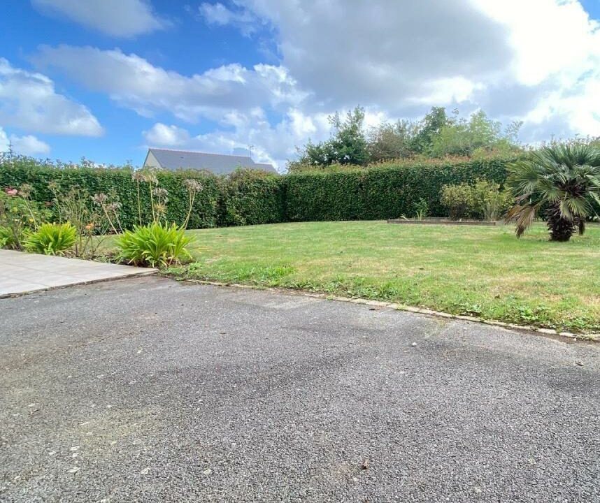 VM2407-ELYSEEGALLIC-VG-08112025-035424-3