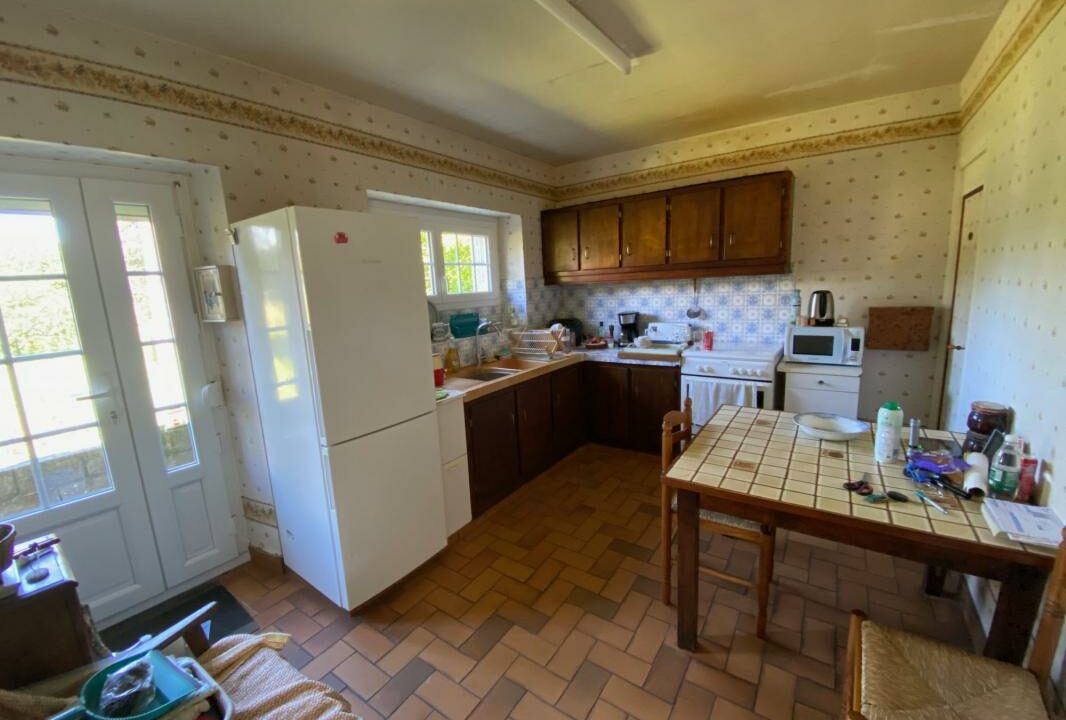 VM2415-ELYSEEGALLIC-VG-15112025-030439-2