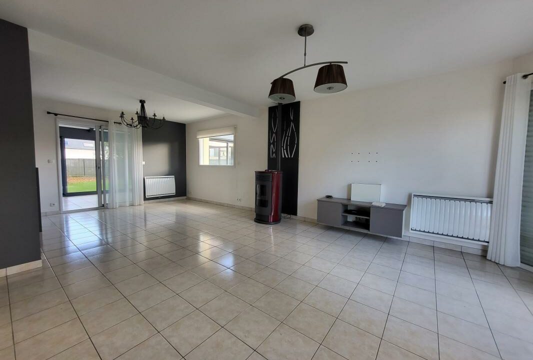 VM2456-ELYSEEGALLIC-VG-18112025-165712-1