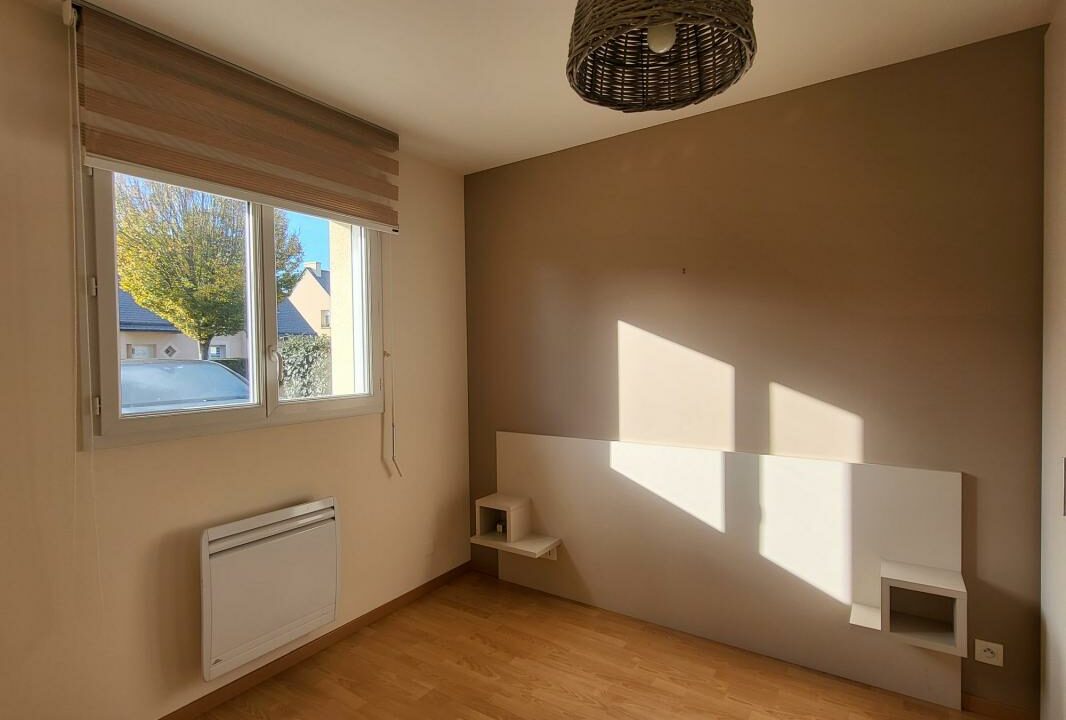 VM2456-ELYSEEGALLIC-VG-18112025-165712-4