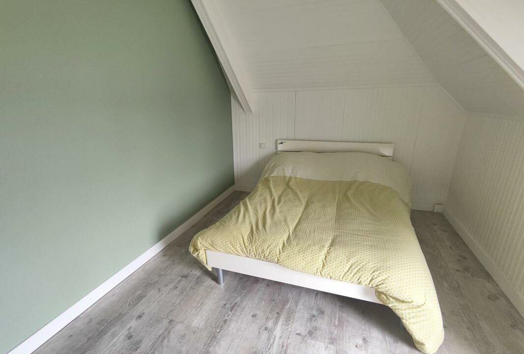 VM2391-ELYSEEGALLIC-VG-04122025-025302-6