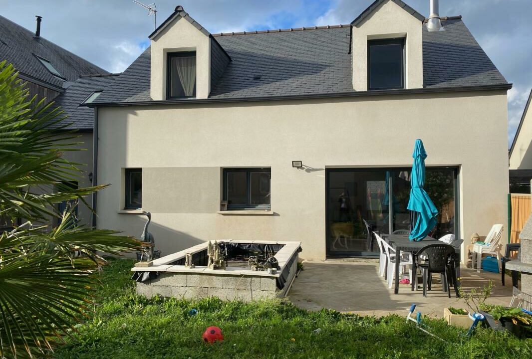 VM2459-ELYSEEGALLIC-VG-04122025-025302-6