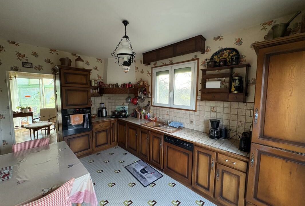 VM2461-ELYSEEGALLIC-VG-27122025-142005-3