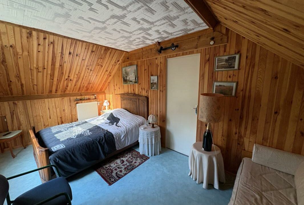 VM2461-ELYSEEGALLIC-VG-27122025-142005-6