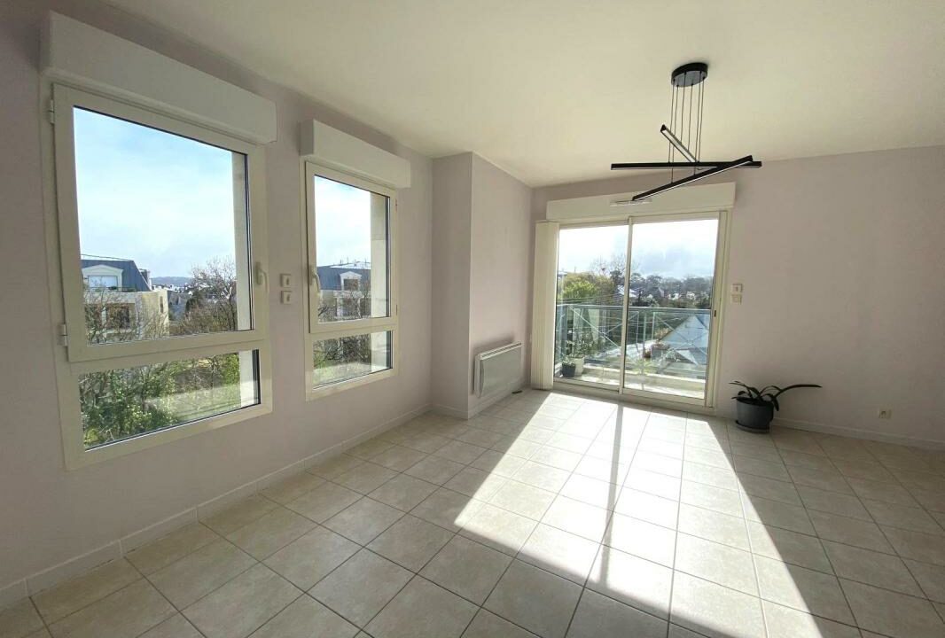 VA2761-ELYSEEGALLIC-VG-27012026-035245-4