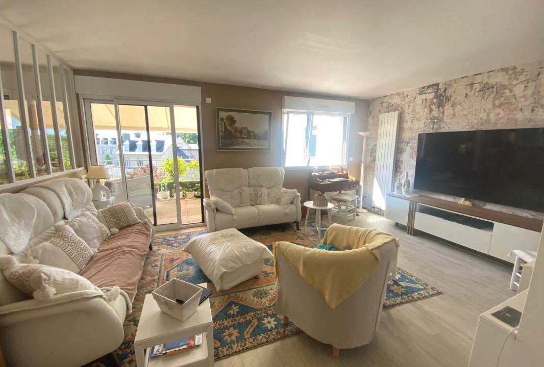 VA2800-ELYSEEGALLIC-VG-27012026-035253-1