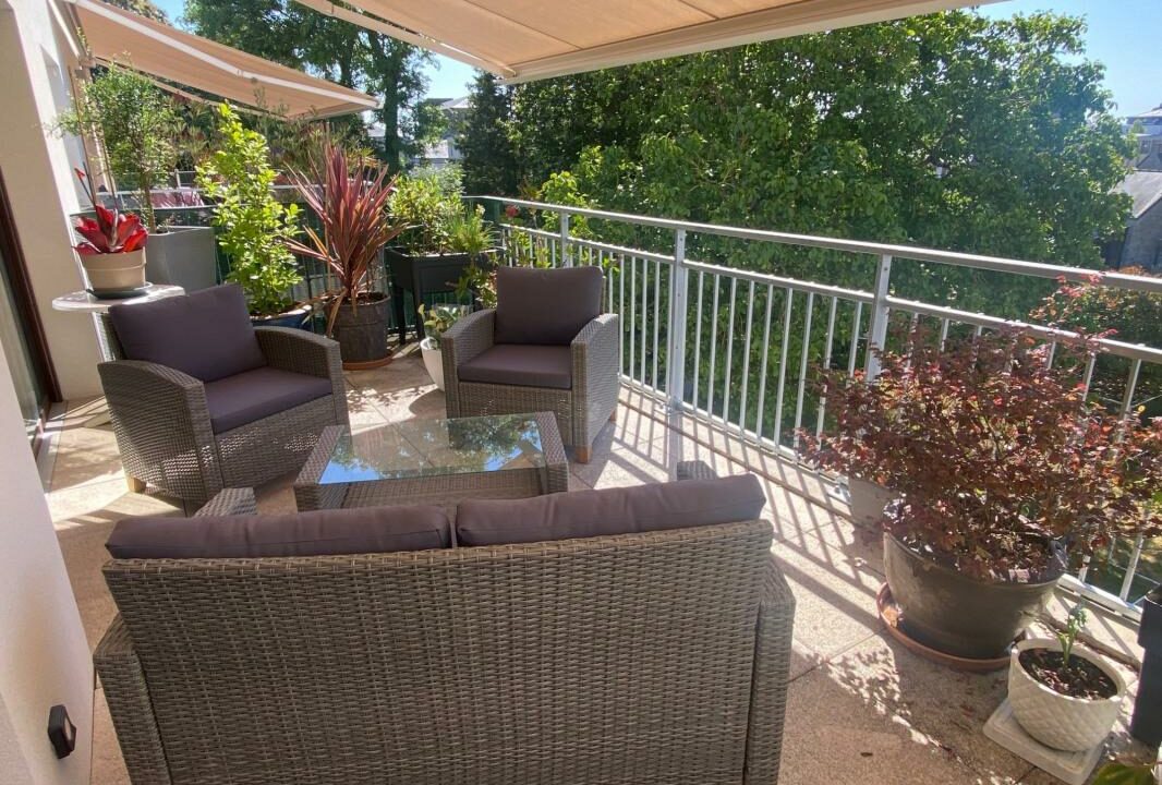 VA2800-ELYSEEGALLIC-VG-27012026-035253