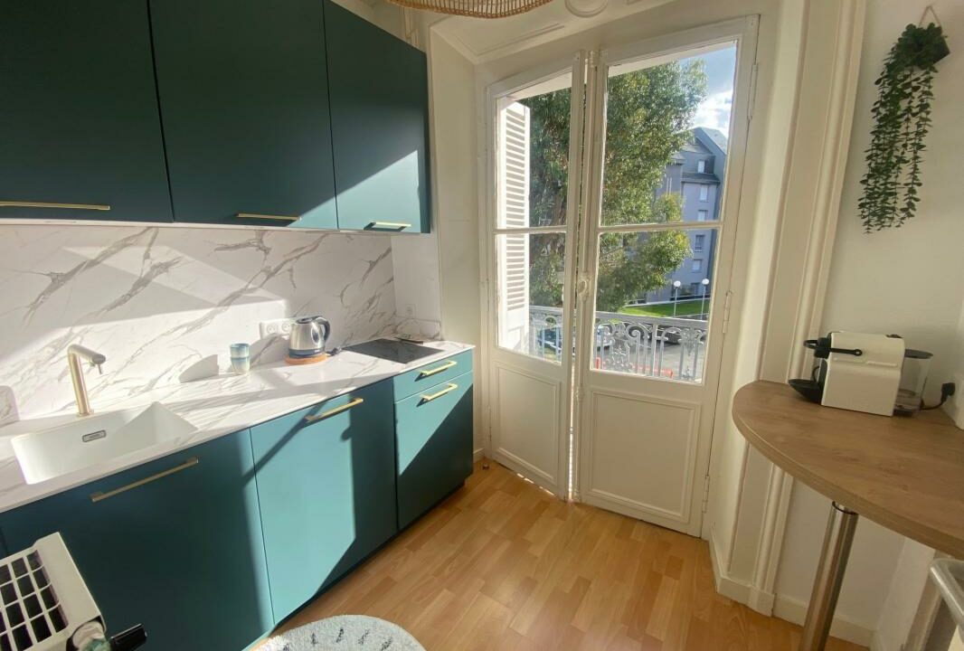 VA2849-ELYSEEGALLIC-VG-27012026-035256-1