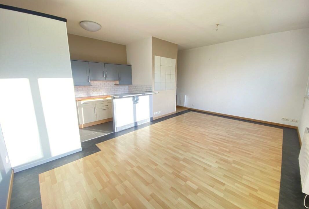 VA2870-ELYSEEGALLIC-VG-27012026-035305