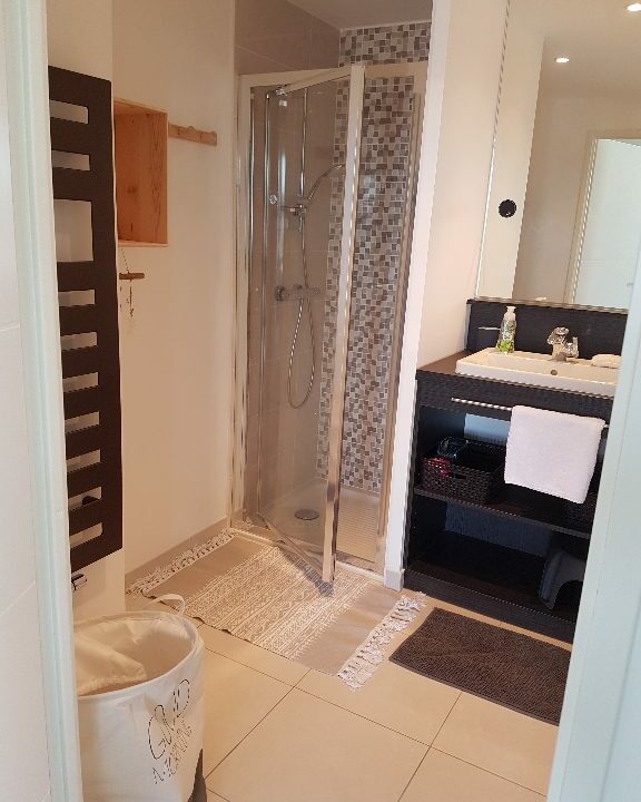 VA2874-ELYSEEGALLIC-VG-27012026-035308-2