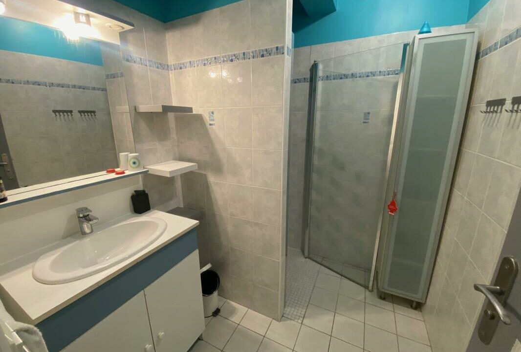 VM1591-ELYSEEGALLIC-VG-27012026-035311-7