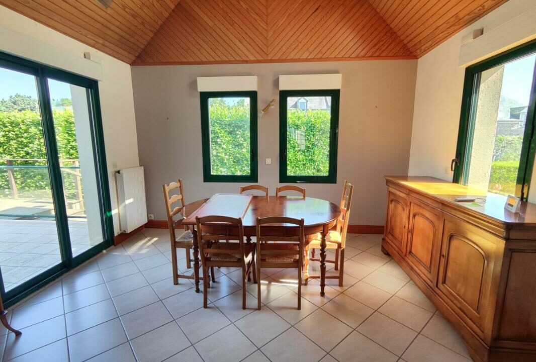 VM2376-ELYSEEGALLIC-VG-27012026-035342-5