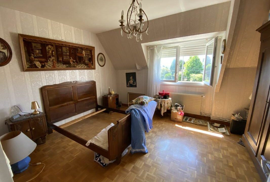 VM2390-ELYSEEGALLIC-VG-27012026-035355-4