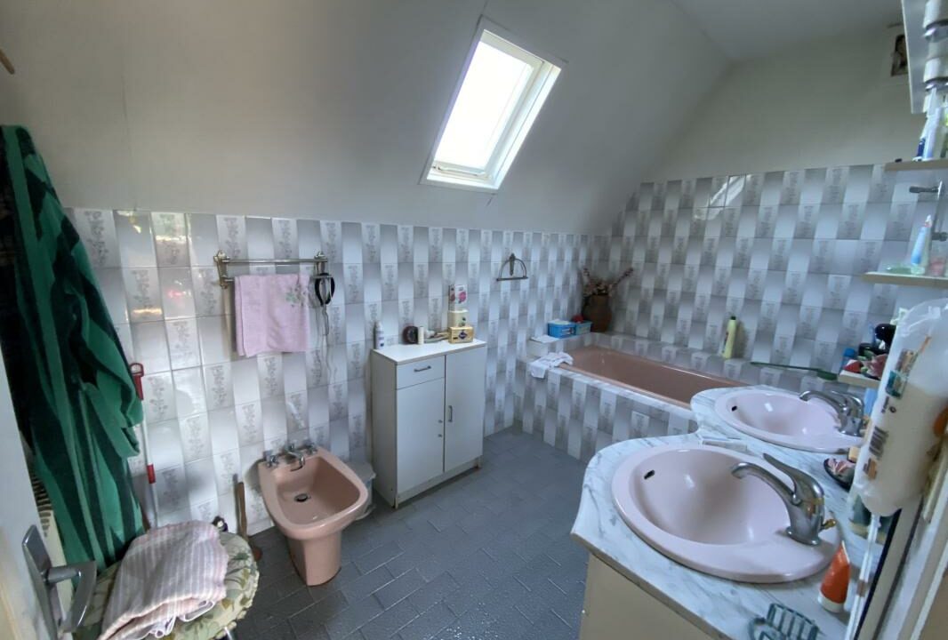 VM2390-ELYSEEGALLIC-VG-27012026-035355-5