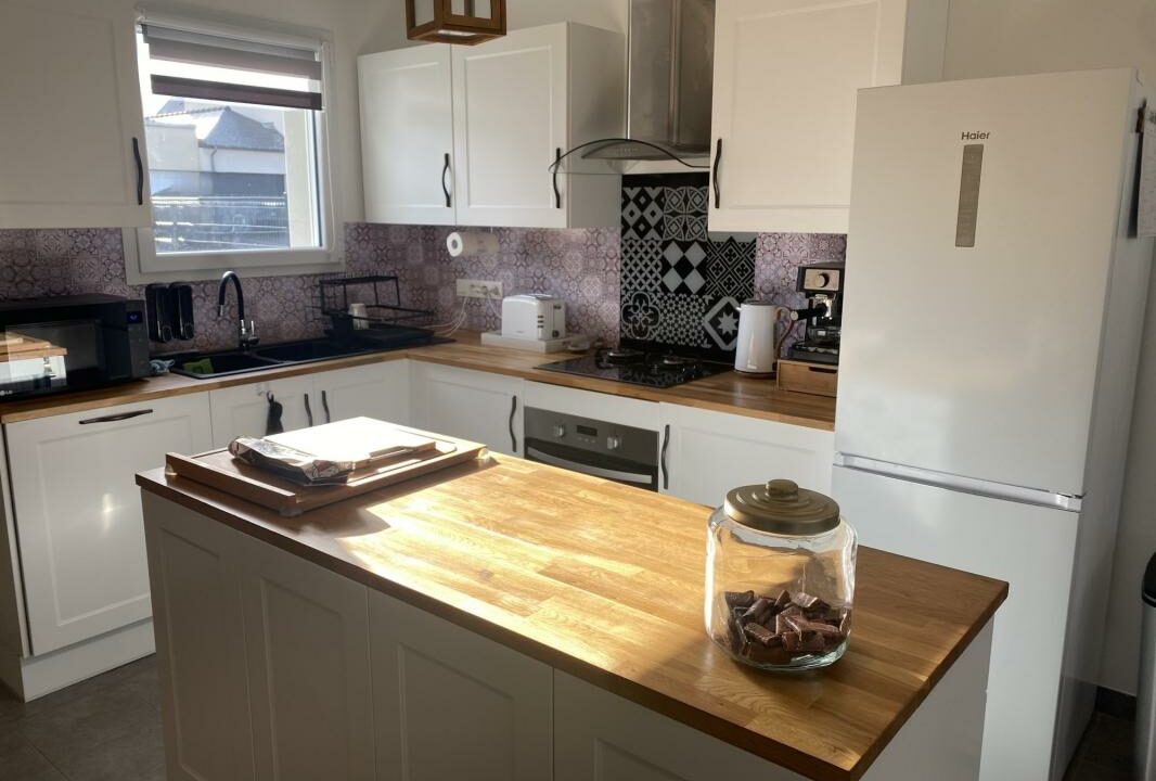 VM2482-ELYSEEGALLIC-VG-27012026-035417-1