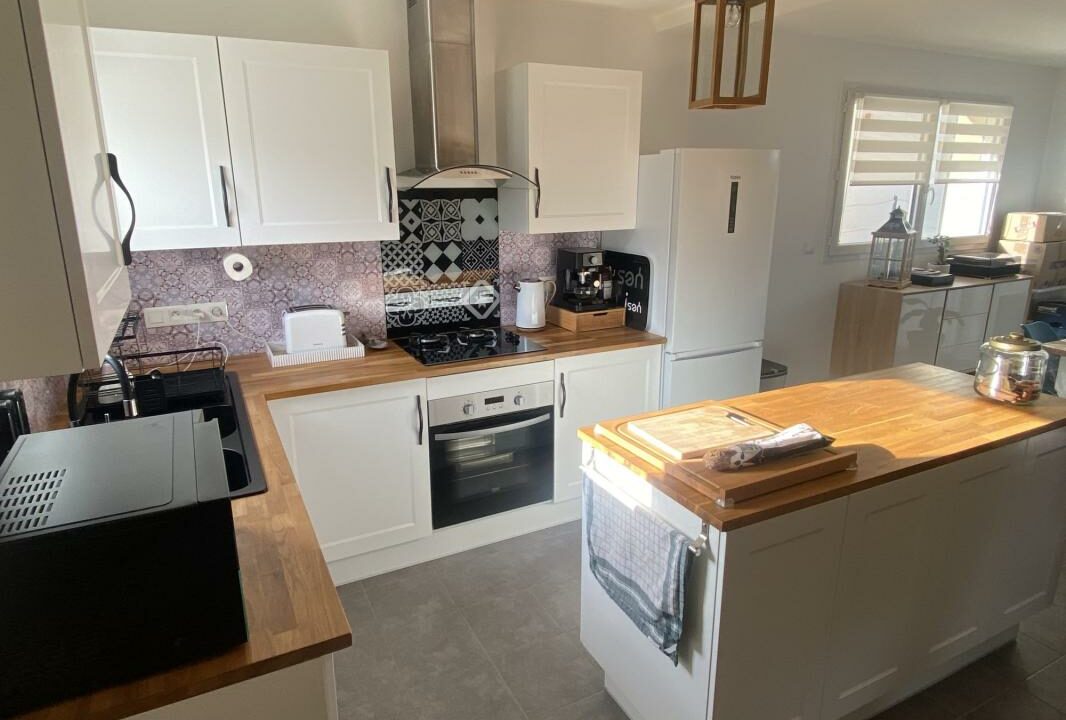 VM2482-ELYSEEGALLIC-VG-27012026-035417-4