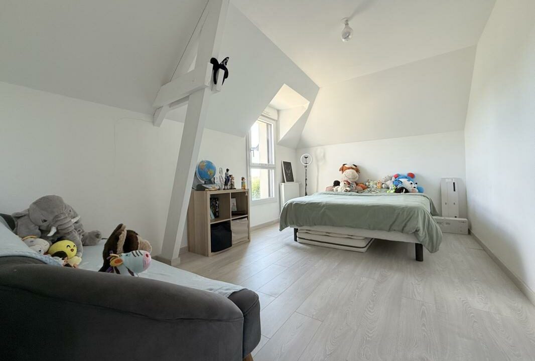 VM2487-ELYSEEGALLIC-VG-31012026-032937-9