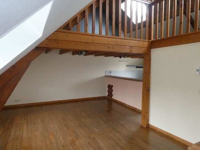 LA2687-ELYSEEGALLIC-VG-24022026-141446