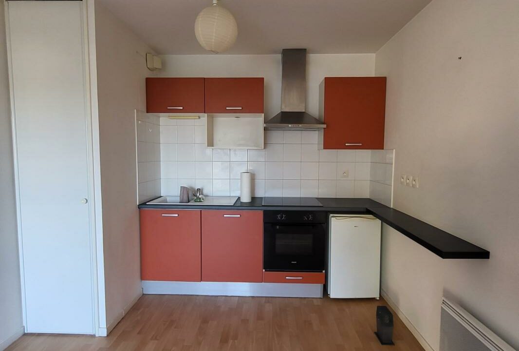 LA2878-ELYSEEGALLIC-VG-04032026-135313