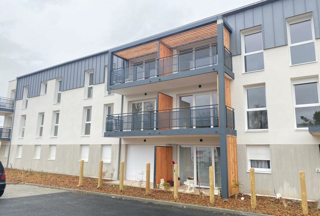 LA2891-ELYSEEGALLIC-VG-05032026-022436