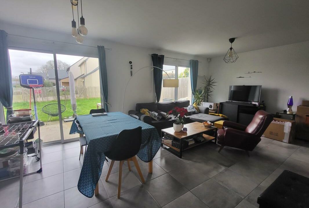 LM2508-ELYSEEGALLIC-VG-02032026-140825-1