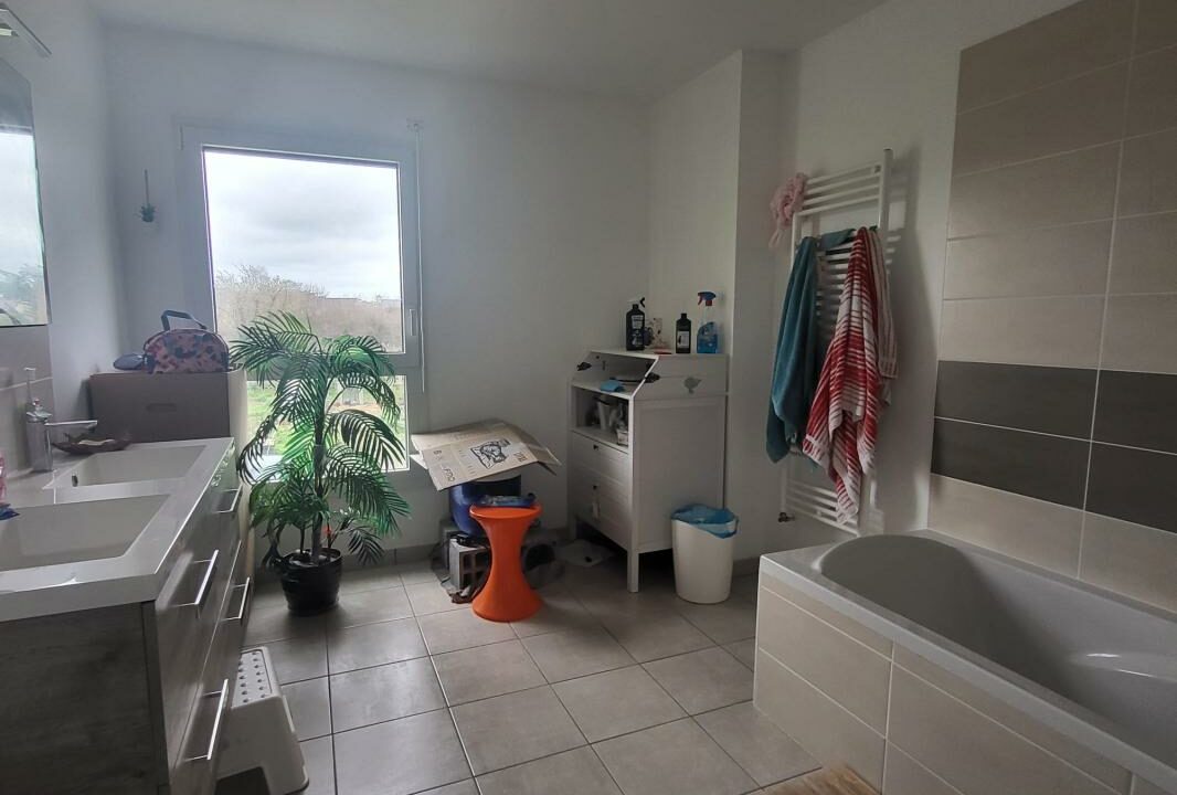 LM2508-ELYSEEGALLIC-VG-02032026-140825-5