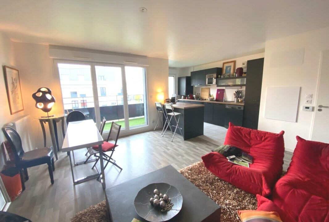 VA2845-ELYSEEGALLIC-VG-12032026-022716