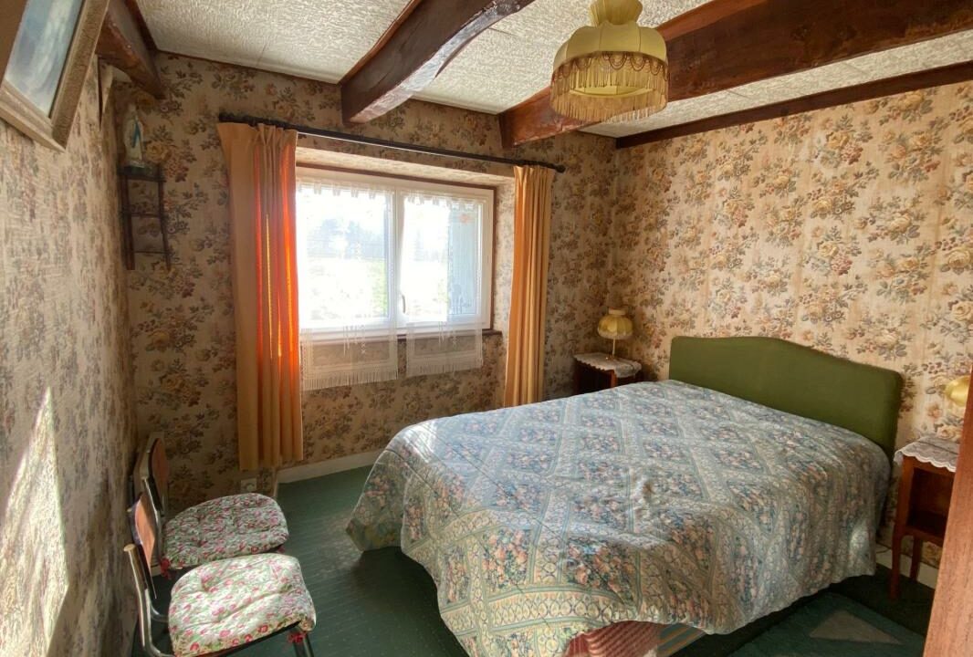 VM2307-ELYSEEGALLIC-VG-21032026-022729-3