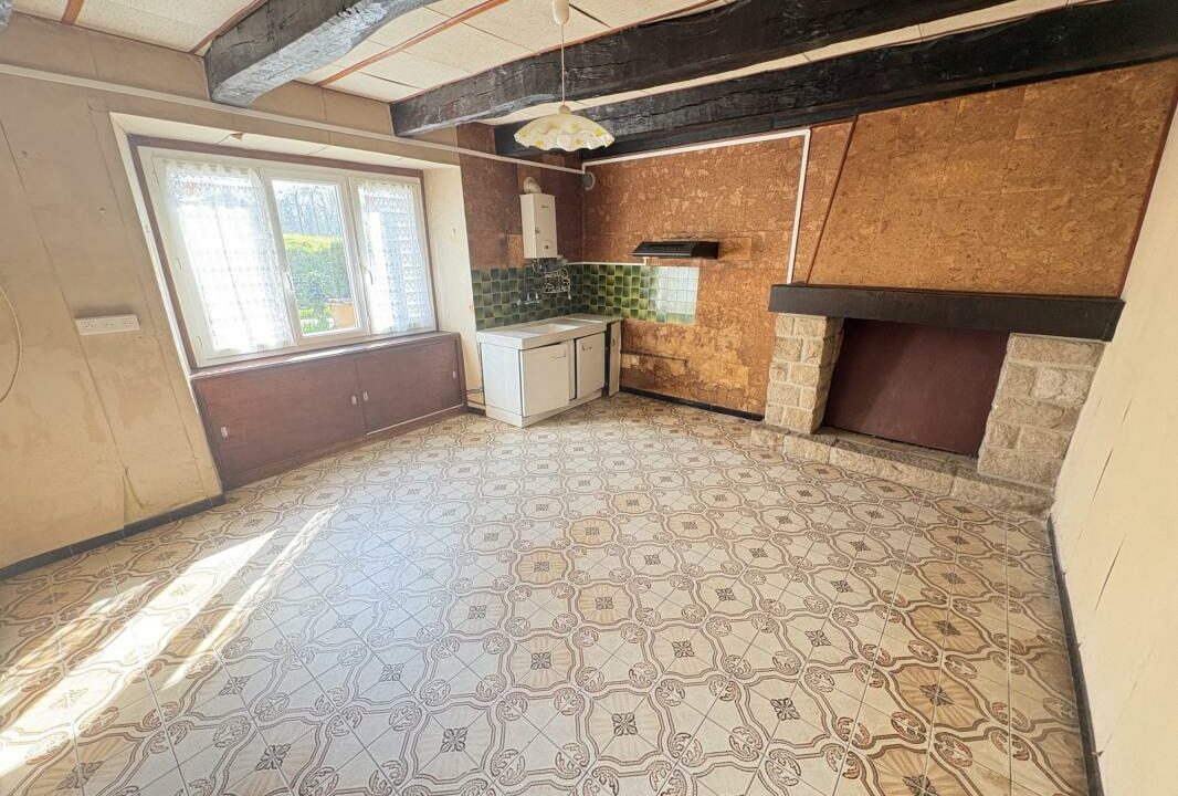 VM2307-ELYSEEGALLIC-VG-21032026-140043-4