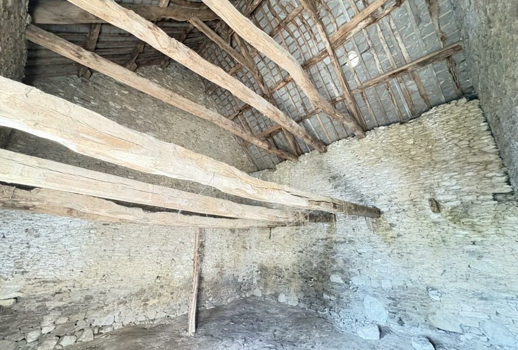 VM2307-ELYSEEGALLIC-VG-21032026-140043-8